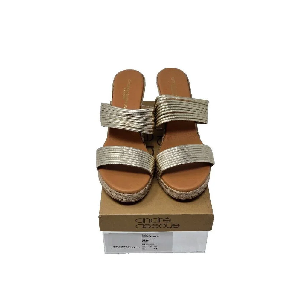 Andr'e Assous Women's Amy Wedge Sandal Platino size 11